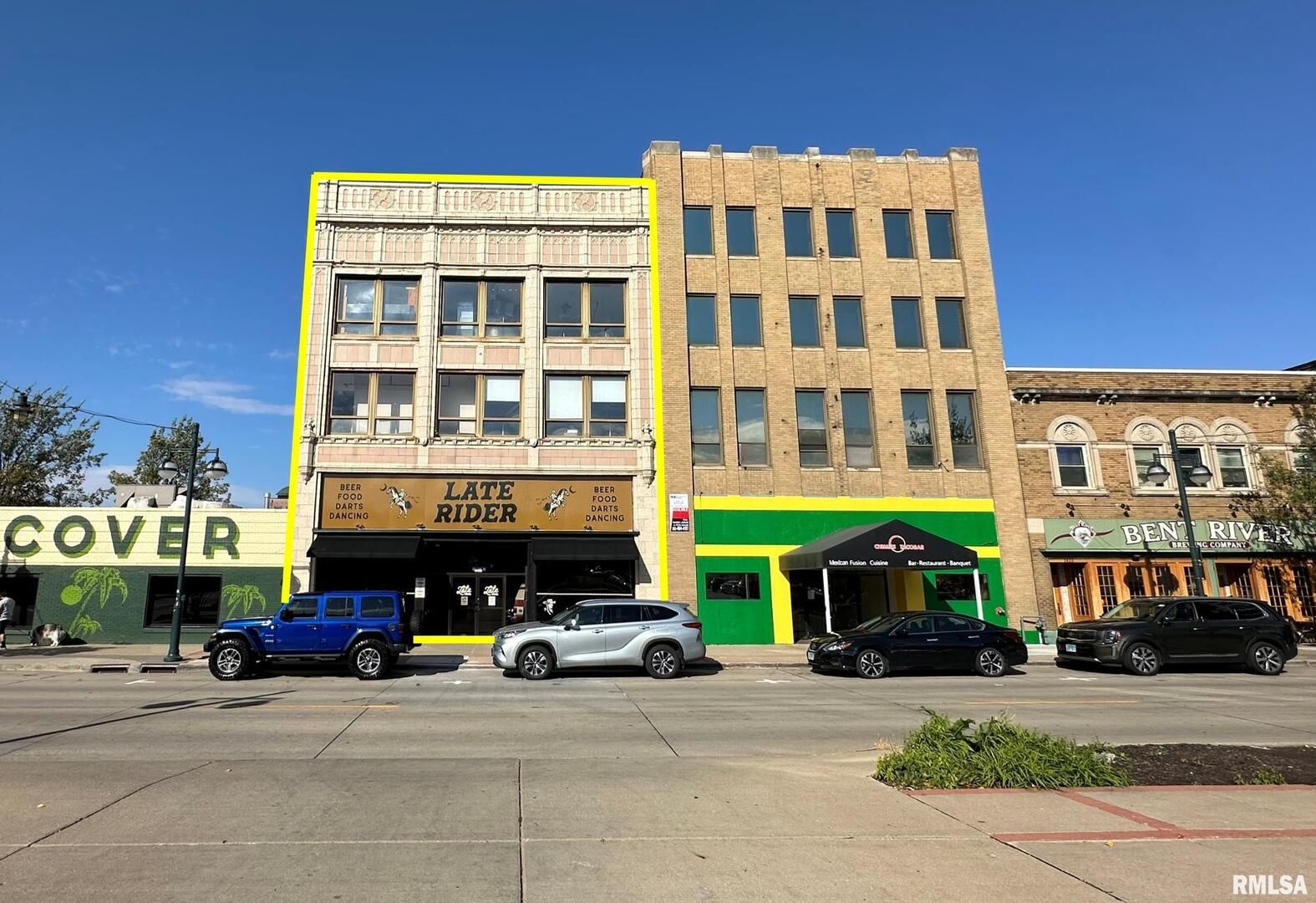 1405 5TH Avenue — Moline, IL 61265