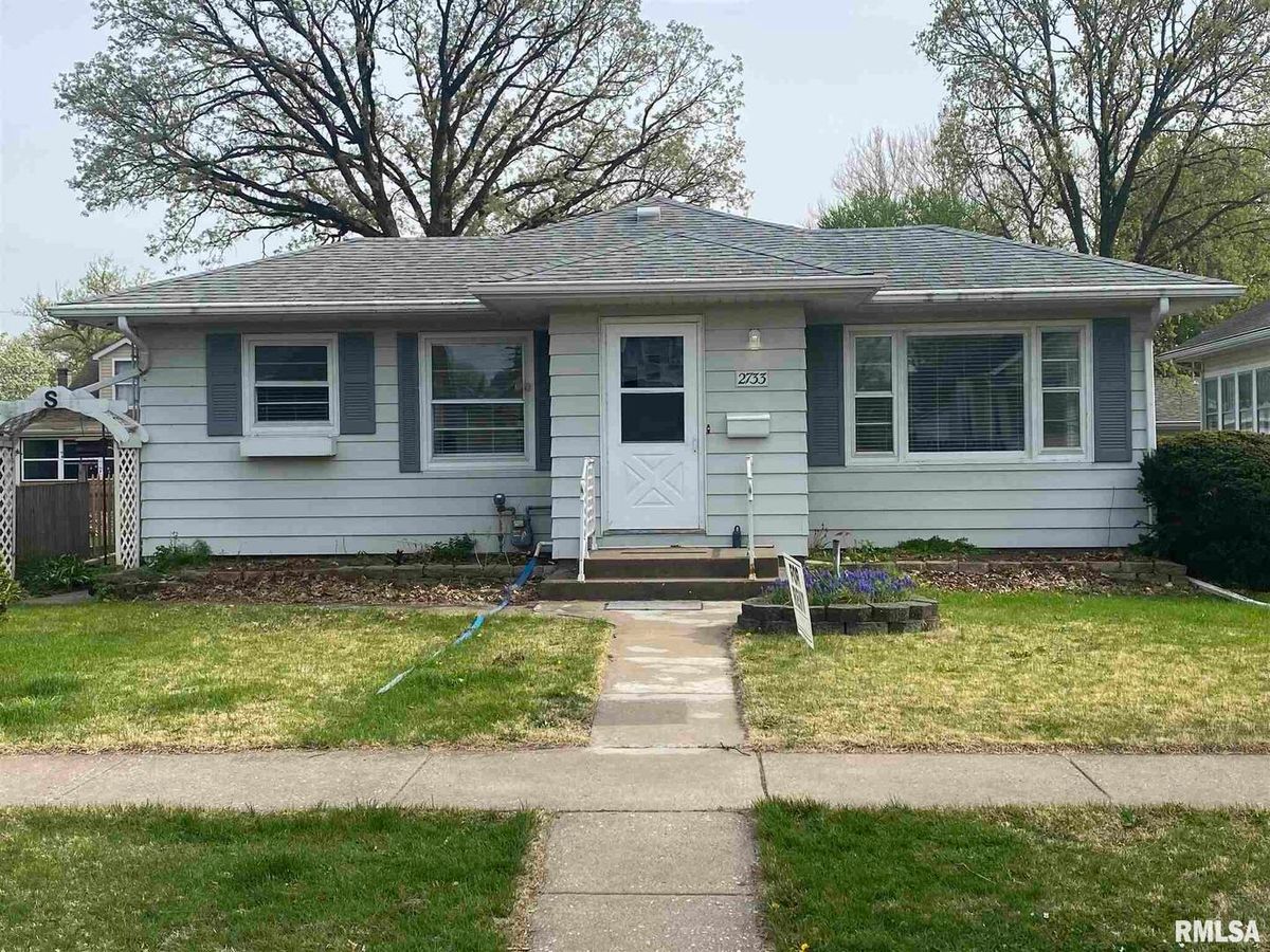 2733 18TH Street, Davenport, IA 52803
