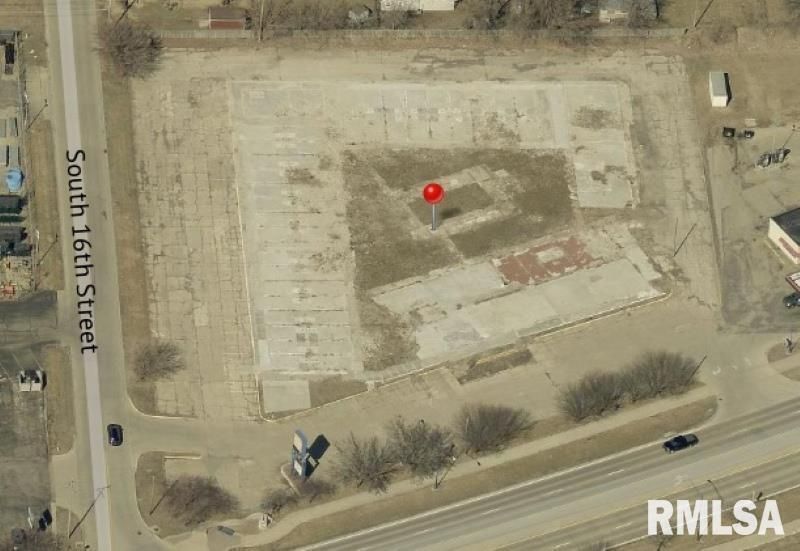1522 LINCOLNWAY — Clinton, IA 52732