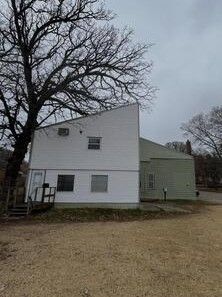 1802 Camanche Avenue — Clinton, IA 52732