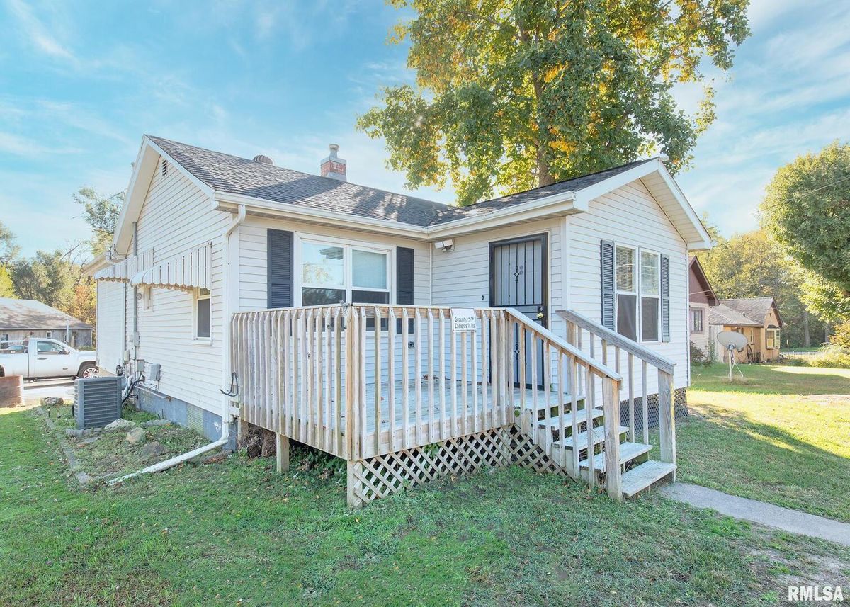 2802 Archer Dr Drive, East Moline, IL 61244