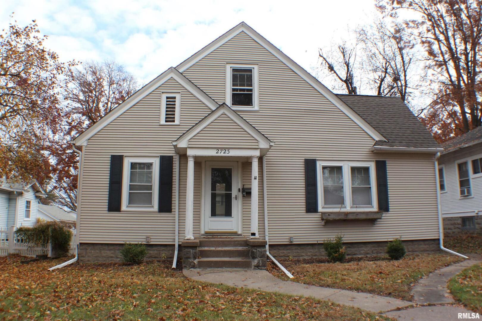 2723 Arlington Avenue — Davenport, IA 52803