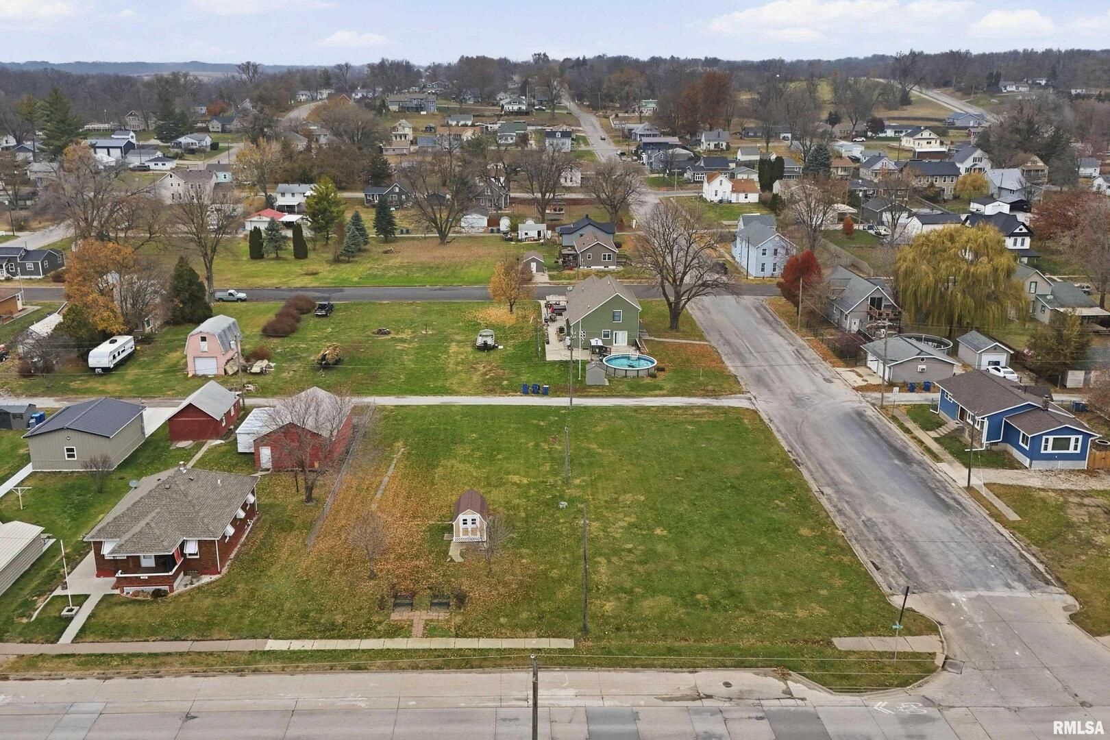 702 - 708 W FRONT Street — Buffalo, IA 52728