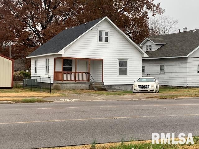 1109 N PARK Avenue — Herrin, IL 62948