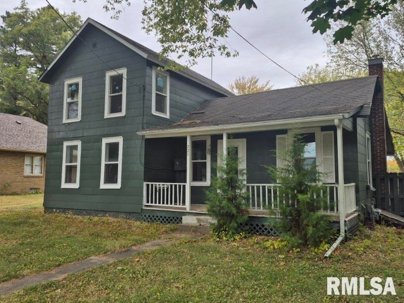 221 MCKINLEY Street — Hooppole, IL 61258