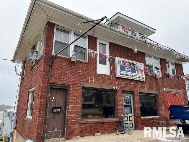 1319 - 1321 CHICAGO Avenue, Savanna, IL 61074