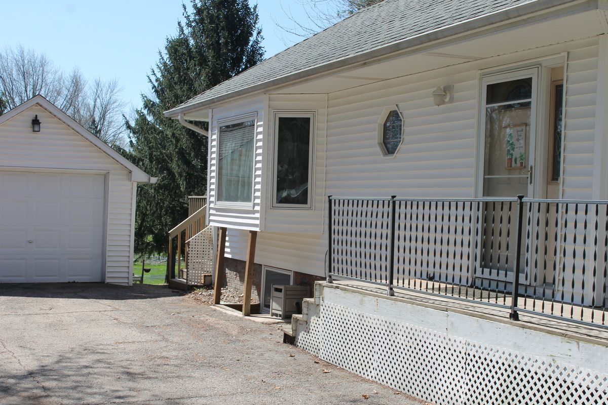 321 W SOUTH Street, Cambridge, IL 61238