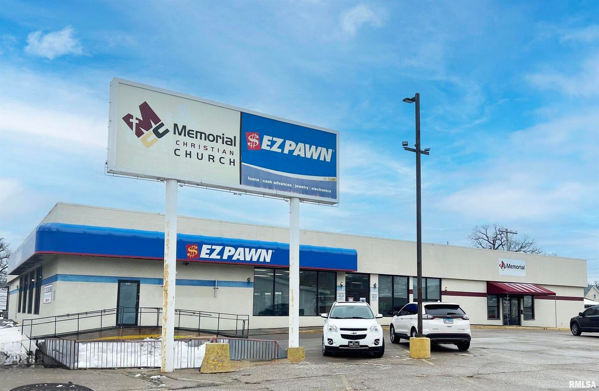 1624 AVENUE OF THE CITIES Avenue, Moline, IL 61265