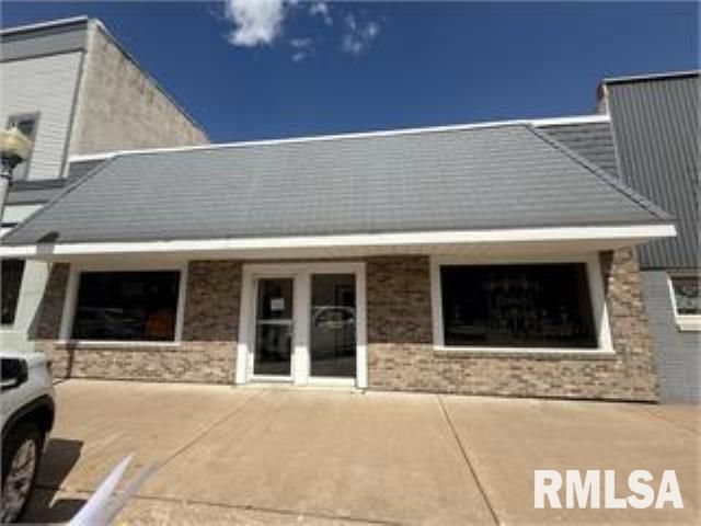 123 & 125 W 4TH Street — Wilton, IA 52778