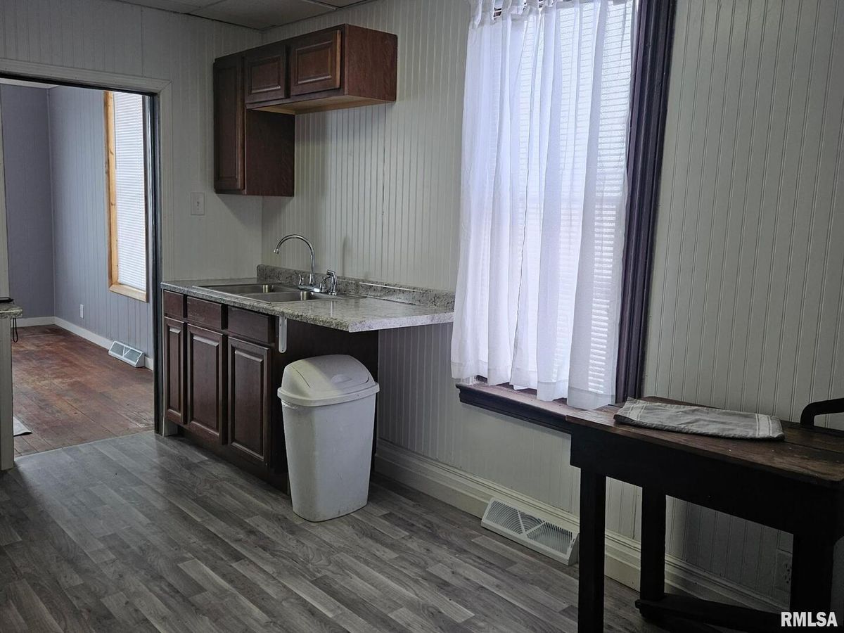 201 E MAY Street, Joy, IL 61260